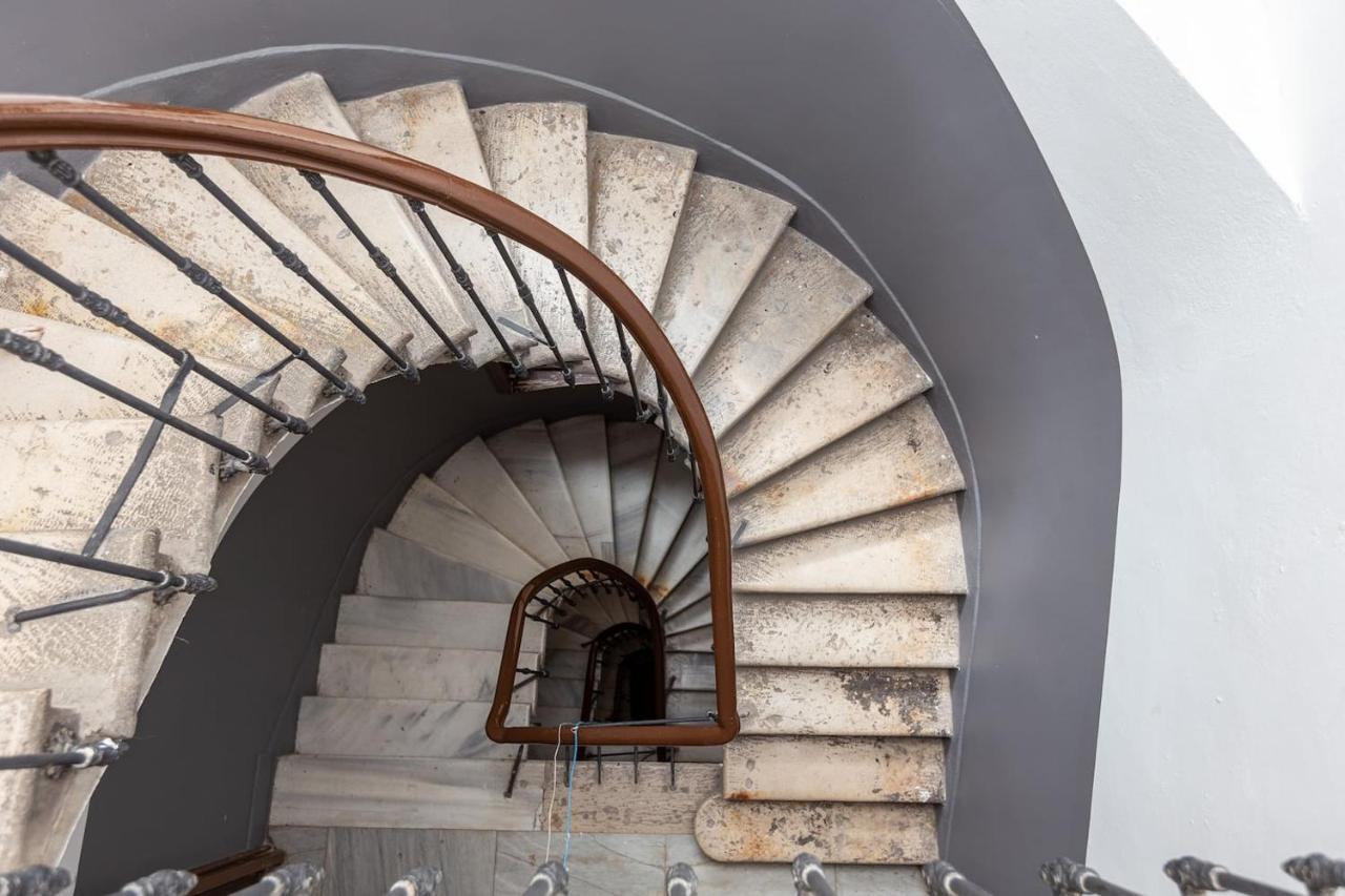Renovated Apartment At The Heart Of Istanbul With Huge Terrace Ngoại thất bức ảnh