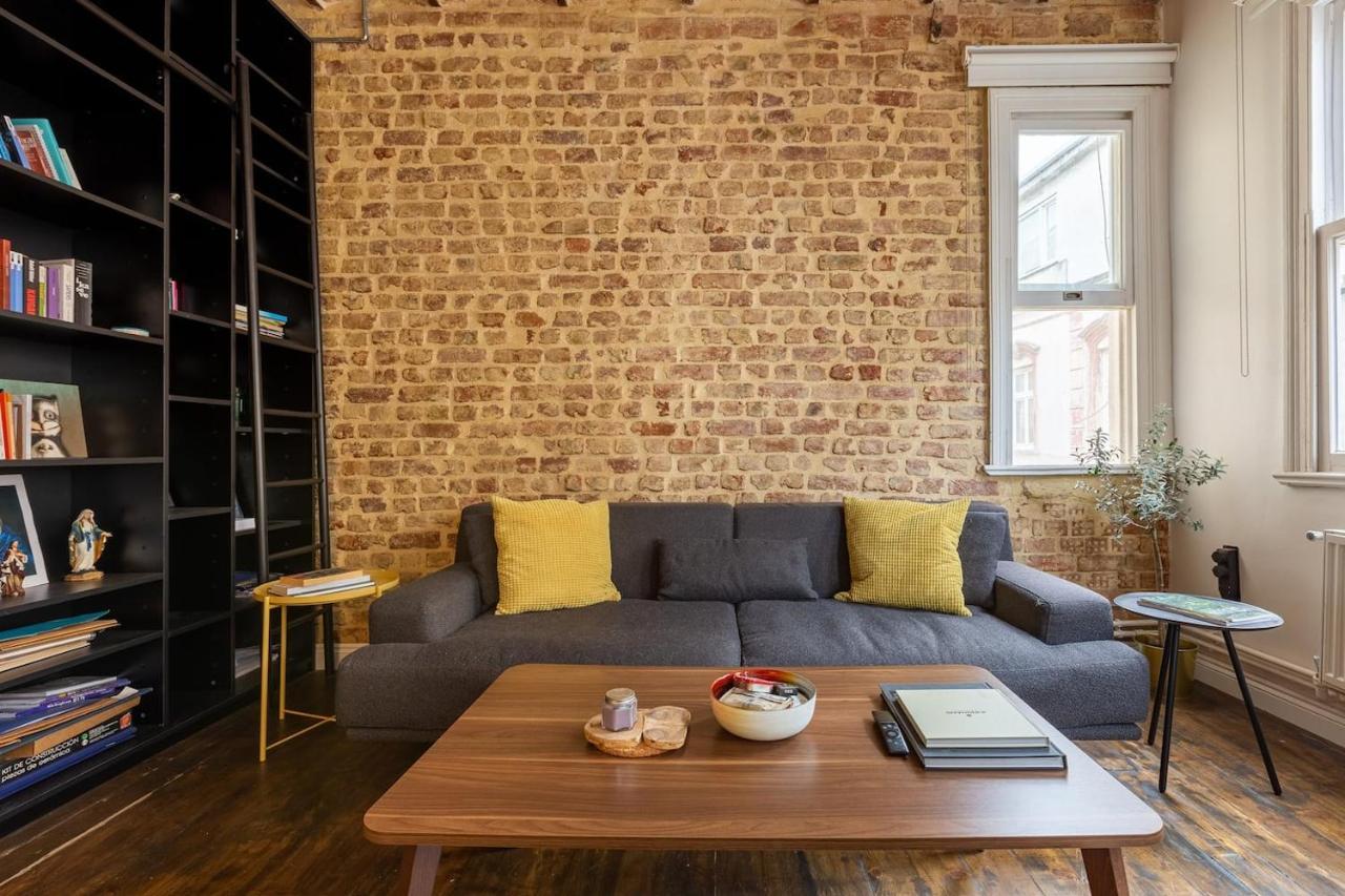 Renovated Apartment At The Heart Of Istanbul With Huge Terrace Ngoại thất bức ảnh